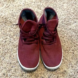 Allbirds Tree Runner high tops. Men’s size 10. Maroon.